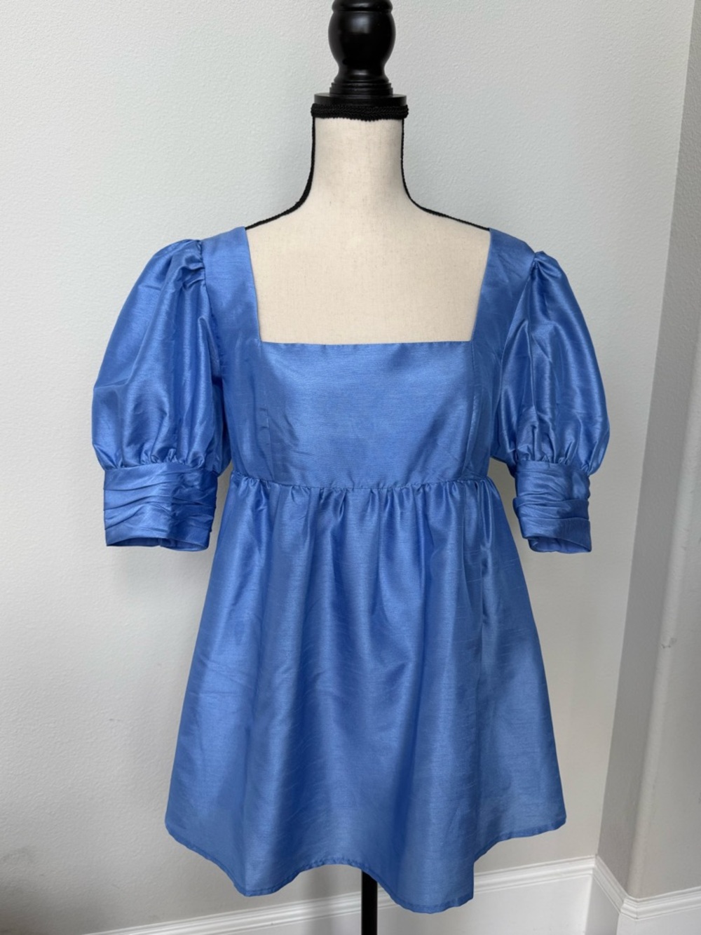 Anthropologie Hutch Blue Puff-Sleeve Square-Neck Empire Waist Tunic